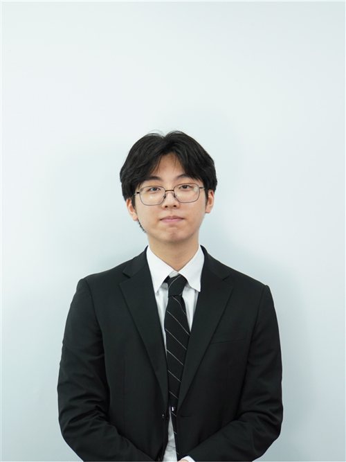 Jeongmin Lee